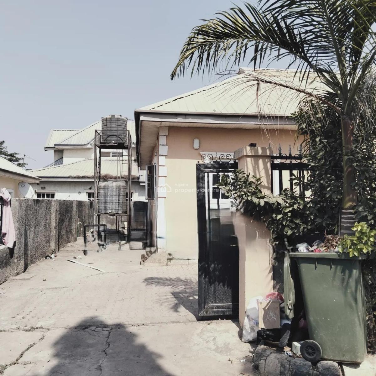 Luxury 4 Bedroom Bungalow with Excellent Facilities, Lugbe District, Abuja, Detached Bungalow for Sale