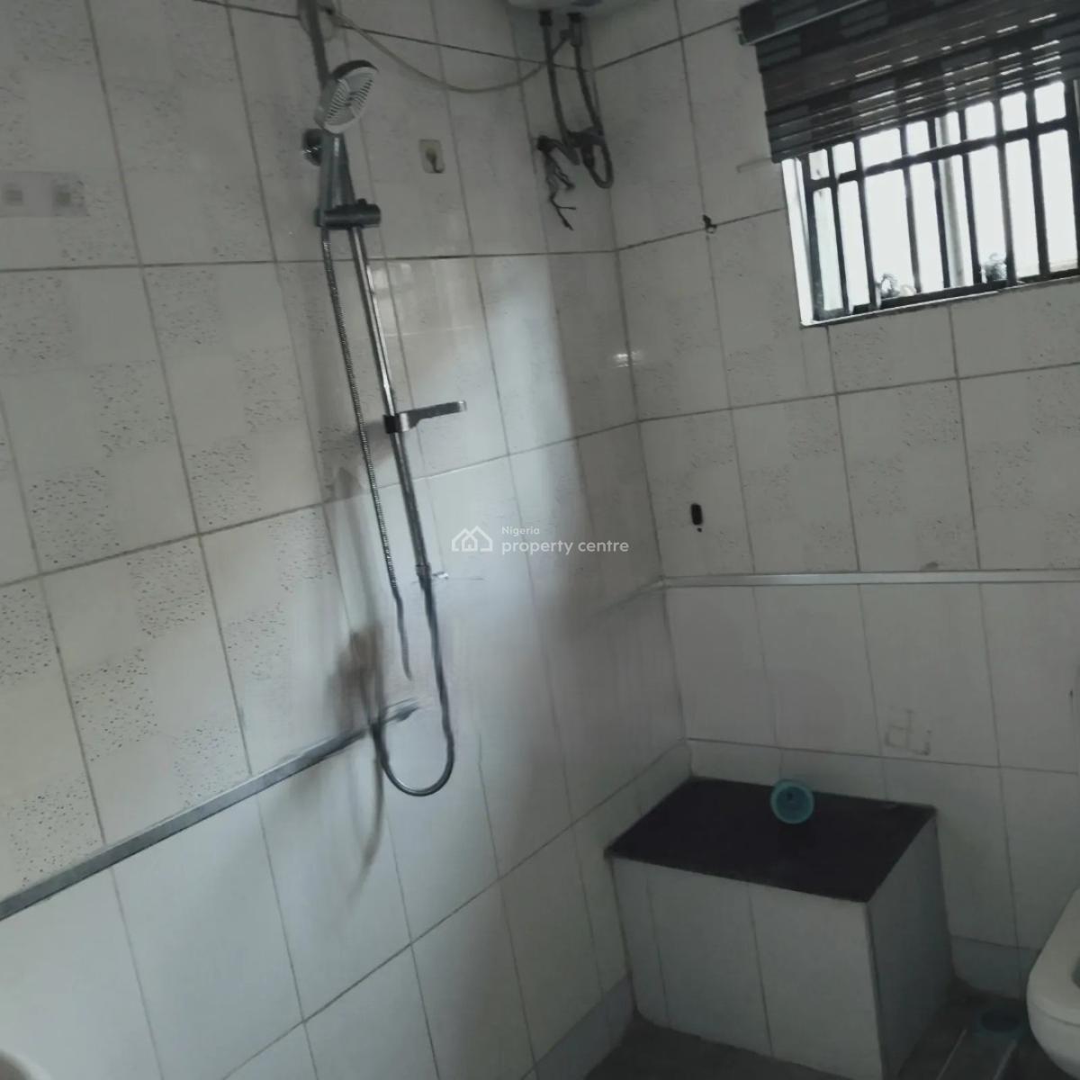 Luxury 4 Bedroom Bungalow with Excellent Facilities, Lugbe District, Abuja, Detached Bungalow for Sale
