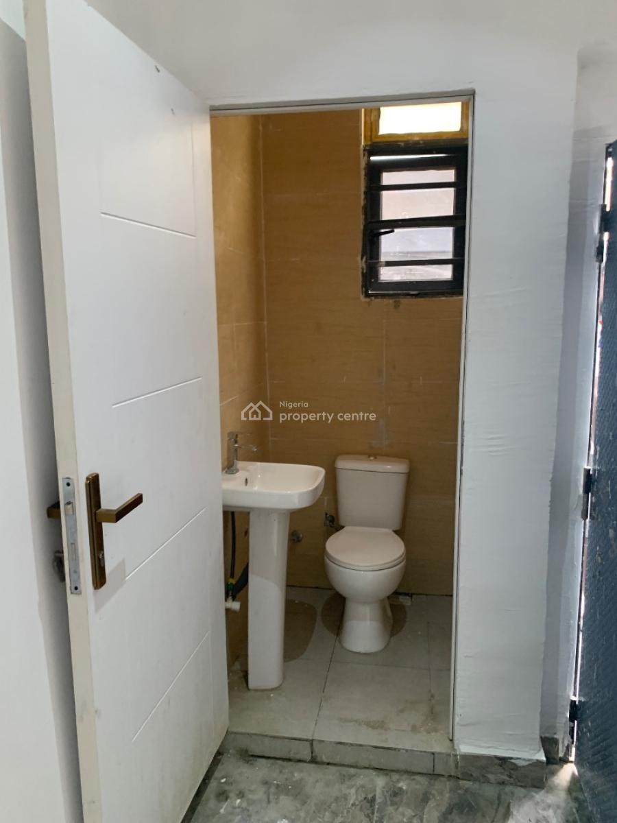 Premium 2 Bedroom Apartment with Gym, Ologolo, Lekki, Lagos, Flat / Apartment for Rent