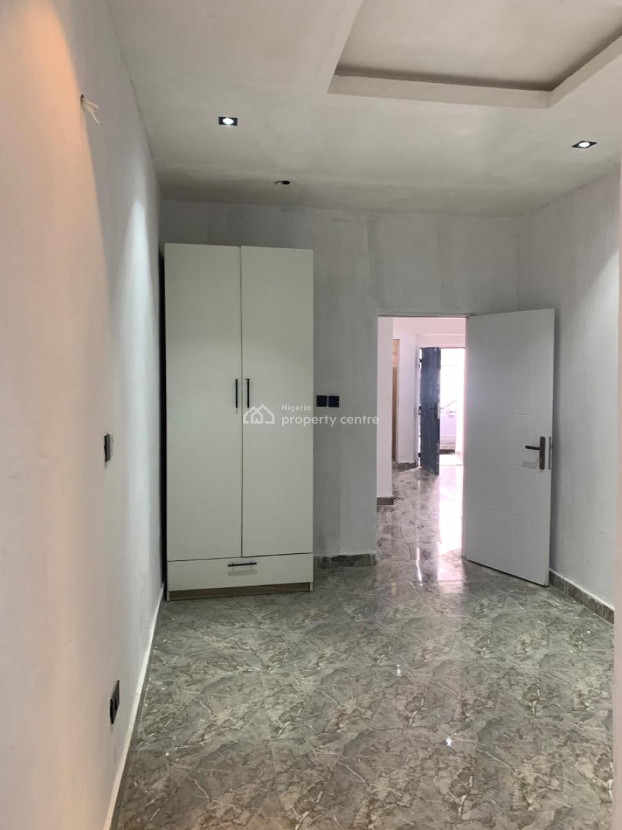 Premium 2 Bedroom Apartment with Gym, Ologolo, Lekki, Lagos, Flat / Apartment for Rent