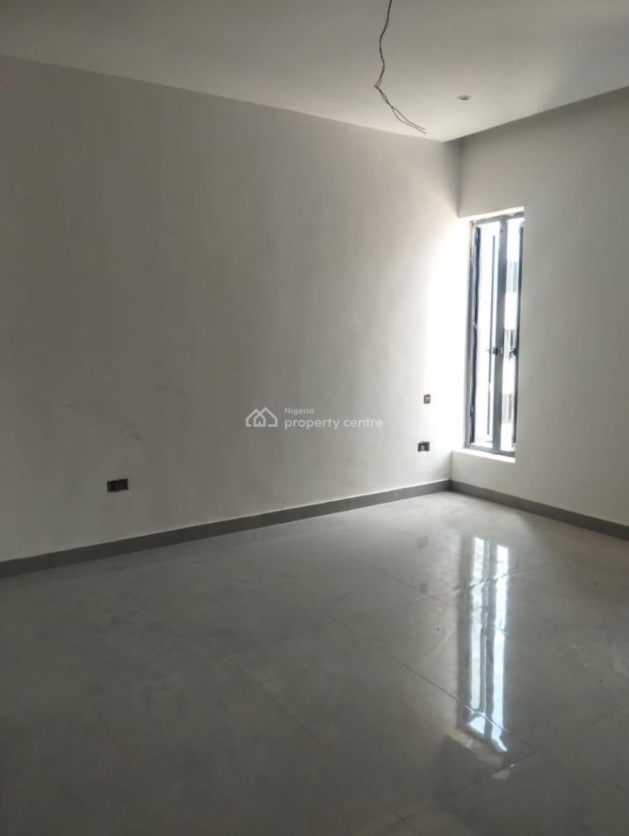 Luxury 2 Bedroom Apartment, Ikate Iligushi Lekki, Lekki Phase 1, Lekki, Lagos, Flat / Apartment for Sale