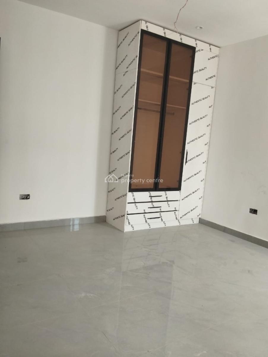 Luxury 2 Bedroom Apartment, Ikate Iligushi Lekki, Lekki Phase 1, Lekki, Lagos, Flat / Apartment for Sale