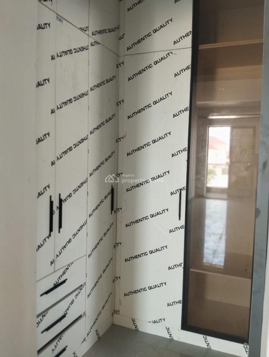 Luxury 2 Bedroom Apartment, Ikate Iligushi Lekki, Lekki Phase 1, Lekki, Lagos, Flat / Apartment for Sale