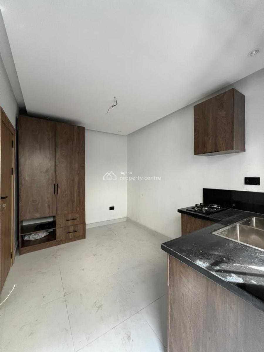 1 Bedroom Apartment, Ikota, Lekki, Lekki, Lagos, Self Contain (single Rooms) for Rent