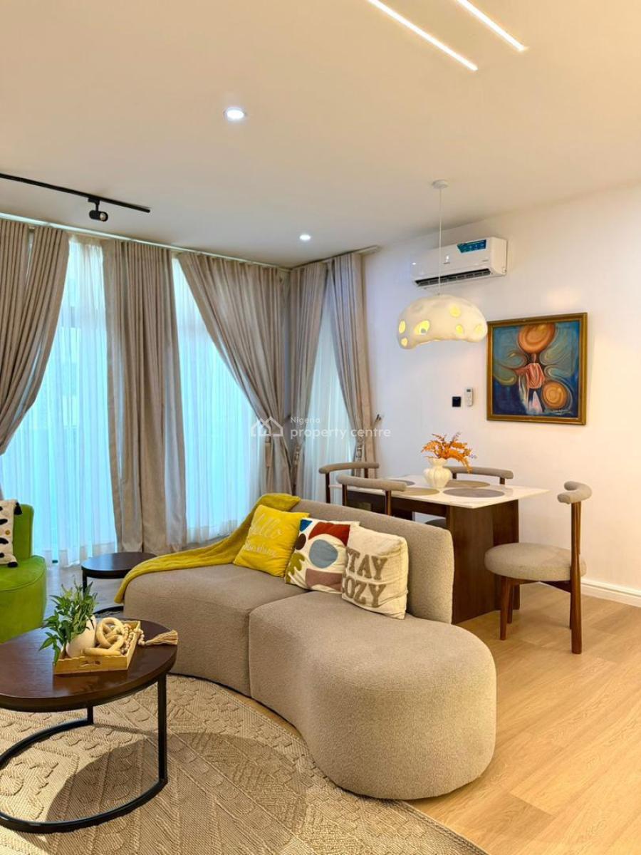 Cute 1 Bed with Pool,ps5,cctv,balcony, Freedom Way, Lekki Phase 1, Lekki, Lagos, Flat / Apartment Short Let