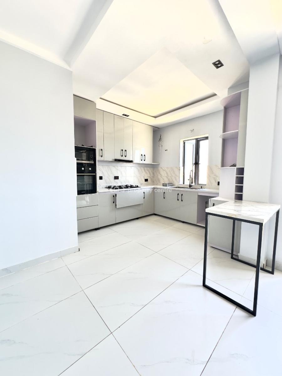Brand New 2 Bedroom Luxury Flat, Bede Alugbue Street, Seagate Estate, Ikate, Lekki, Lagos, Flat / Apartment for Sale