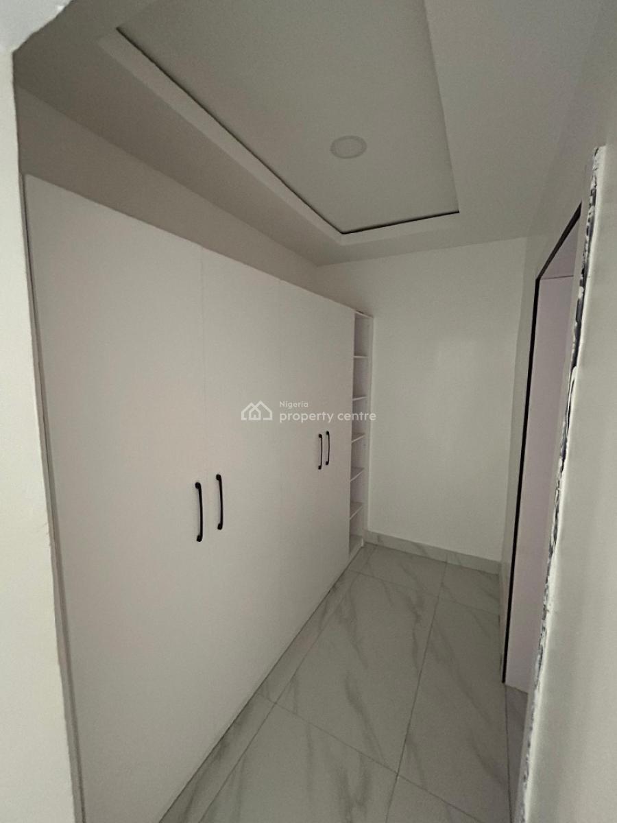 5bedroom Duplex with Bq and Study Room, Gra Phase 1, Magodo, Lagos, Detached Duplex for Sale