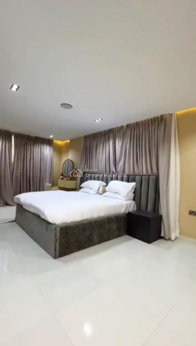 Luxury 2 Bedroom Mansonette, Main Lekki Phase 1, Lekki Phase 1, Lekki, Lagos, Flat / Apartment for Rent