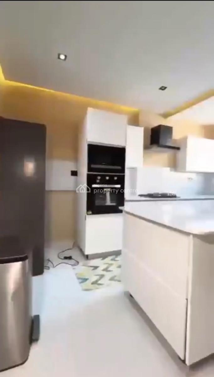 Luxury 2 Bedroom Mansonette, Main Lekki Phase 1, Lekki Phase 1, Lekki, Lagos, Flat / Apartment for Rent