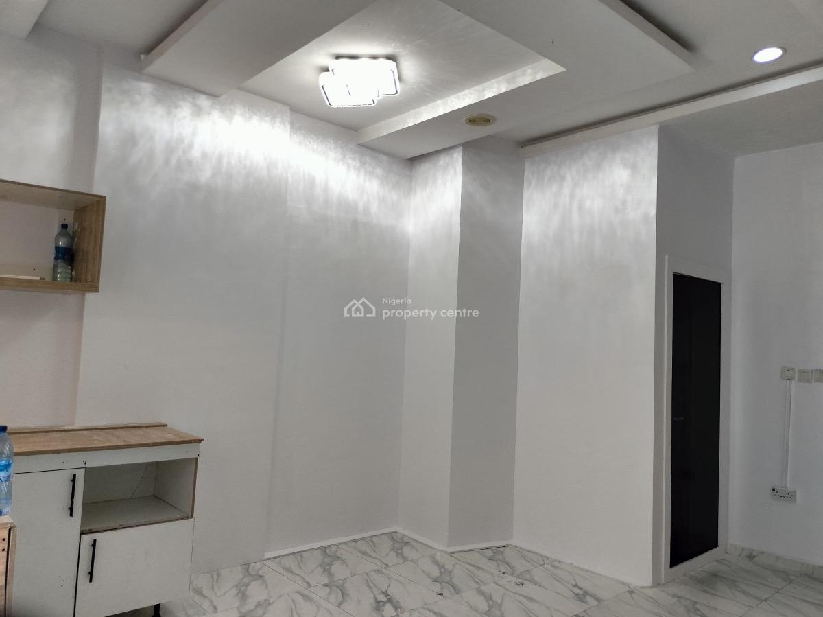 Extra Large Miniflat Apartment, Chevy View Estate, Chevron, Lekki, Lagos, Mini Flat (room and Parlour) for Rent