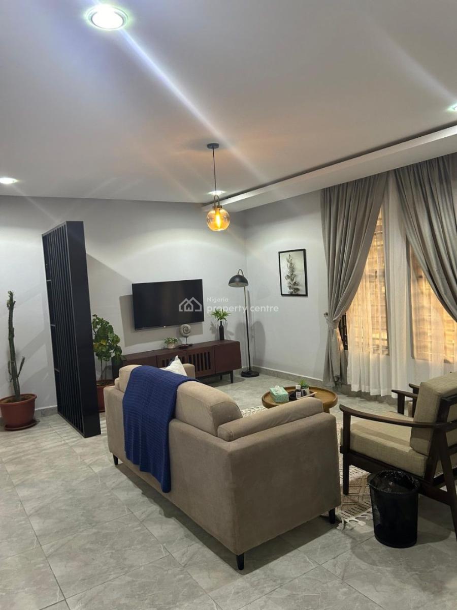 2 Units of Cozy One Bedroom Apartment, Parakou Street, Wuse 2, Abuja, Flat / Apartment Short Let