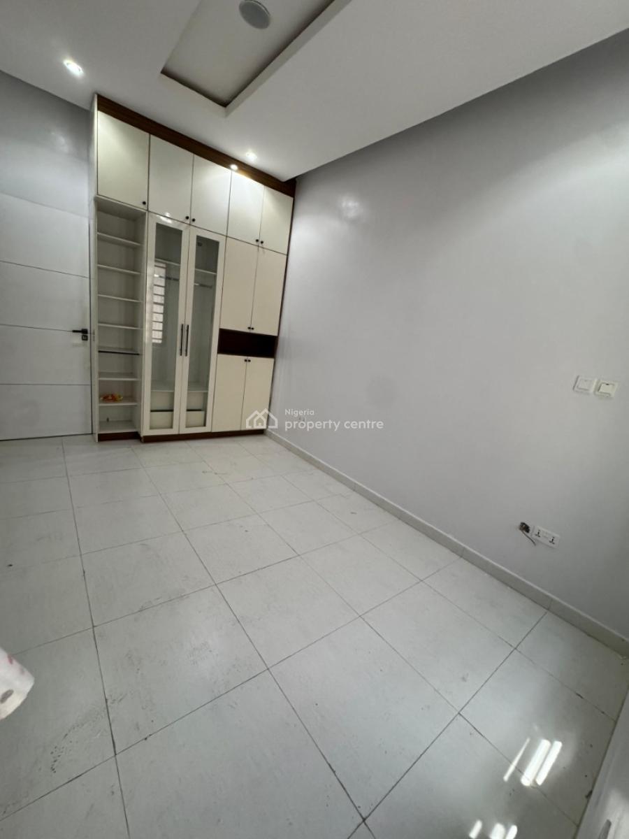 1 Bedroom Apartment, Royal Pine Estate, Orchid, Lekki, Lekki, Lagos, Flat / Apartment for Rent