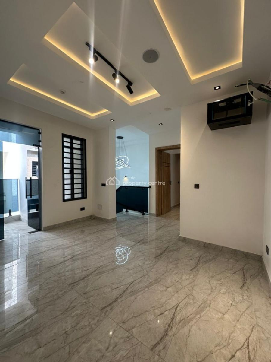 Fully Smart 4 Bedroom Terrace, Lekki Phase 1, Lekki, Lagos, Terraced Duplex for Sale