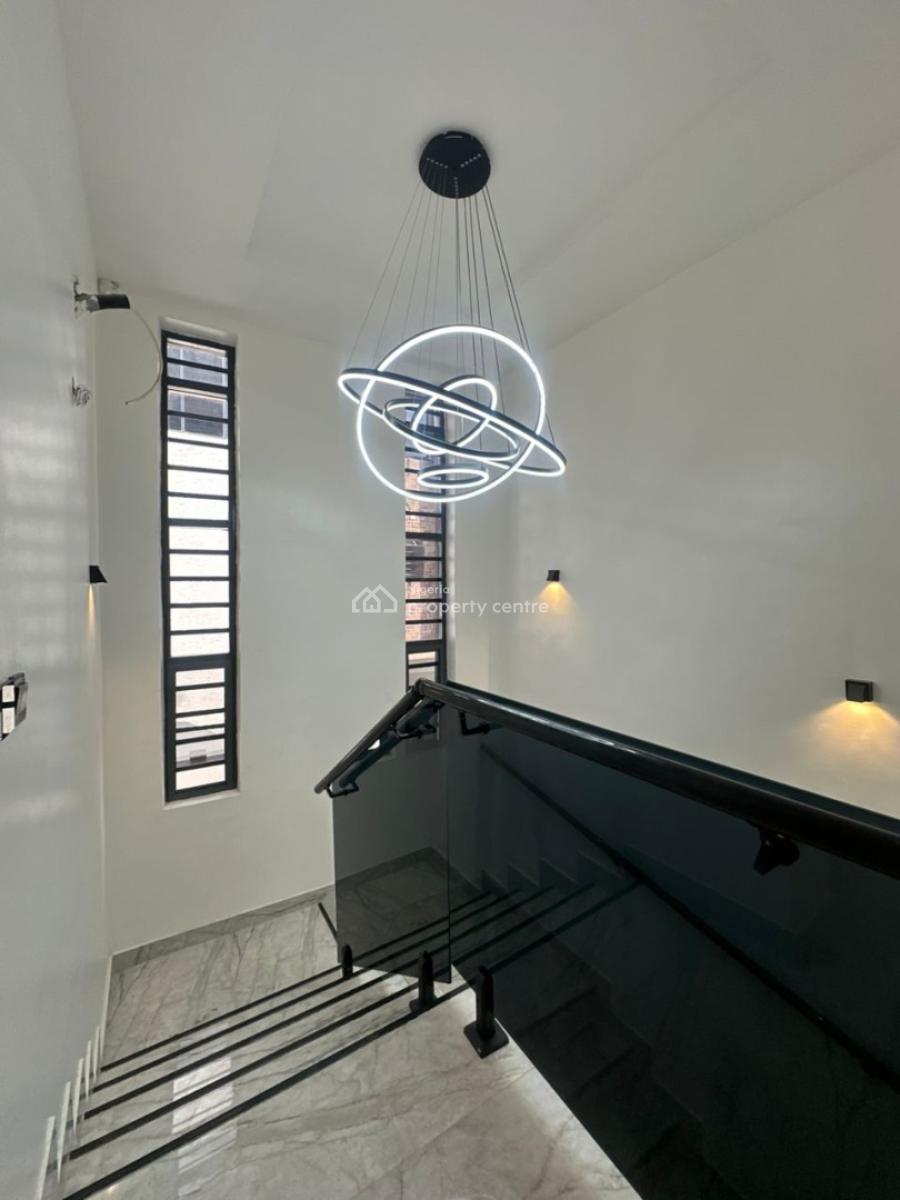 Fully Smart 4 Bedroom Terrace, Lekki Phase 1, Lekki, Lagos, Terraced Duplex for Sale