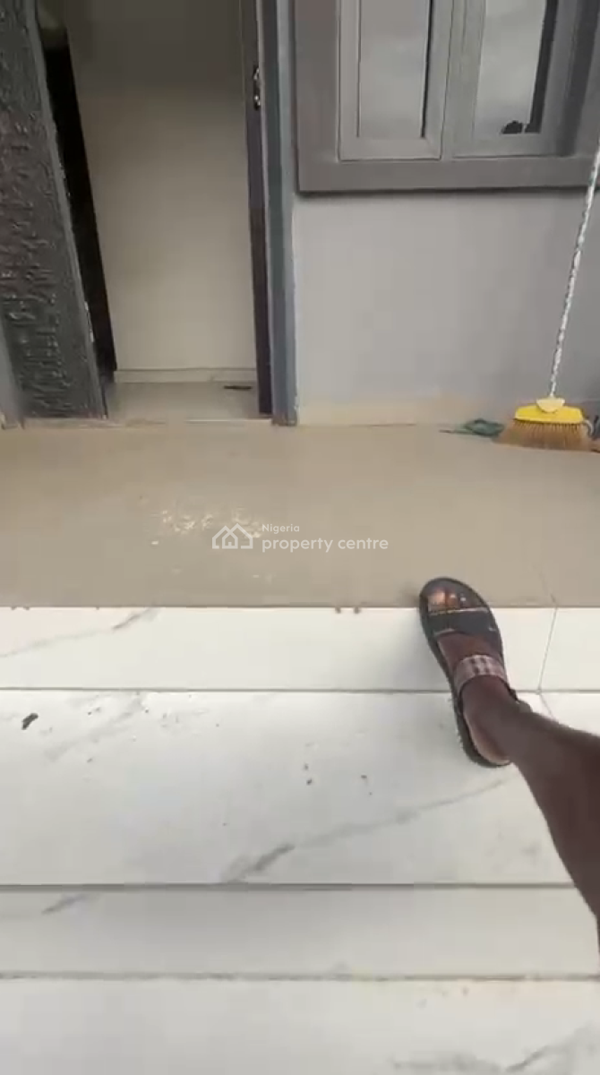 Type: 6-bedroom Duplex, Super Clean, Victory Estate Ago Palace Lagos, Ago Palace, Isolo, Lagos, Detached Duplex for Sale
