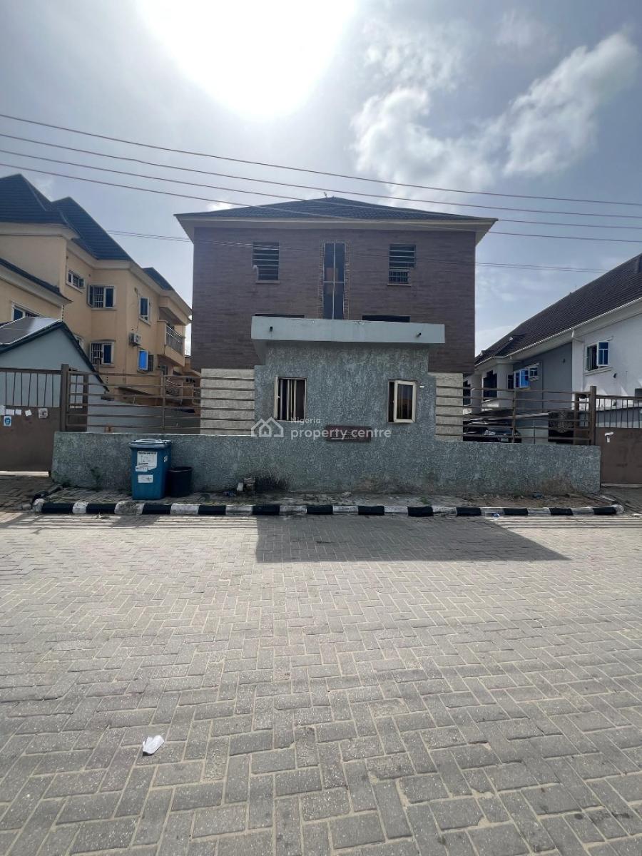 Luxury Exquisite Ultra-spacious 4 Bedroom Apartment, Ajah, Lagos, Flat / Apartment for Rent