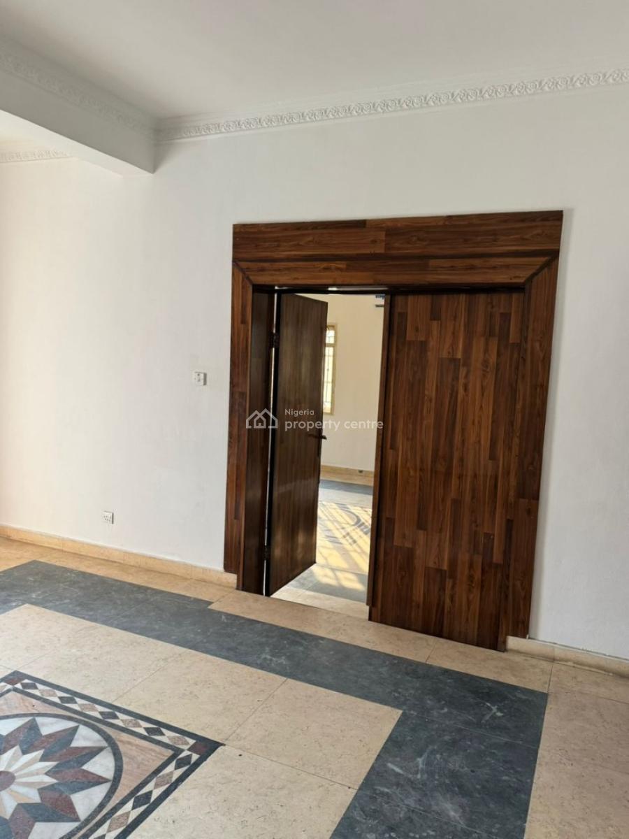 Well Maintained 7 Bedroom Detached Penthouse   and a 2 Bedroom Bq with, Ikoyi, Lagos, Detached Duplex for Rent