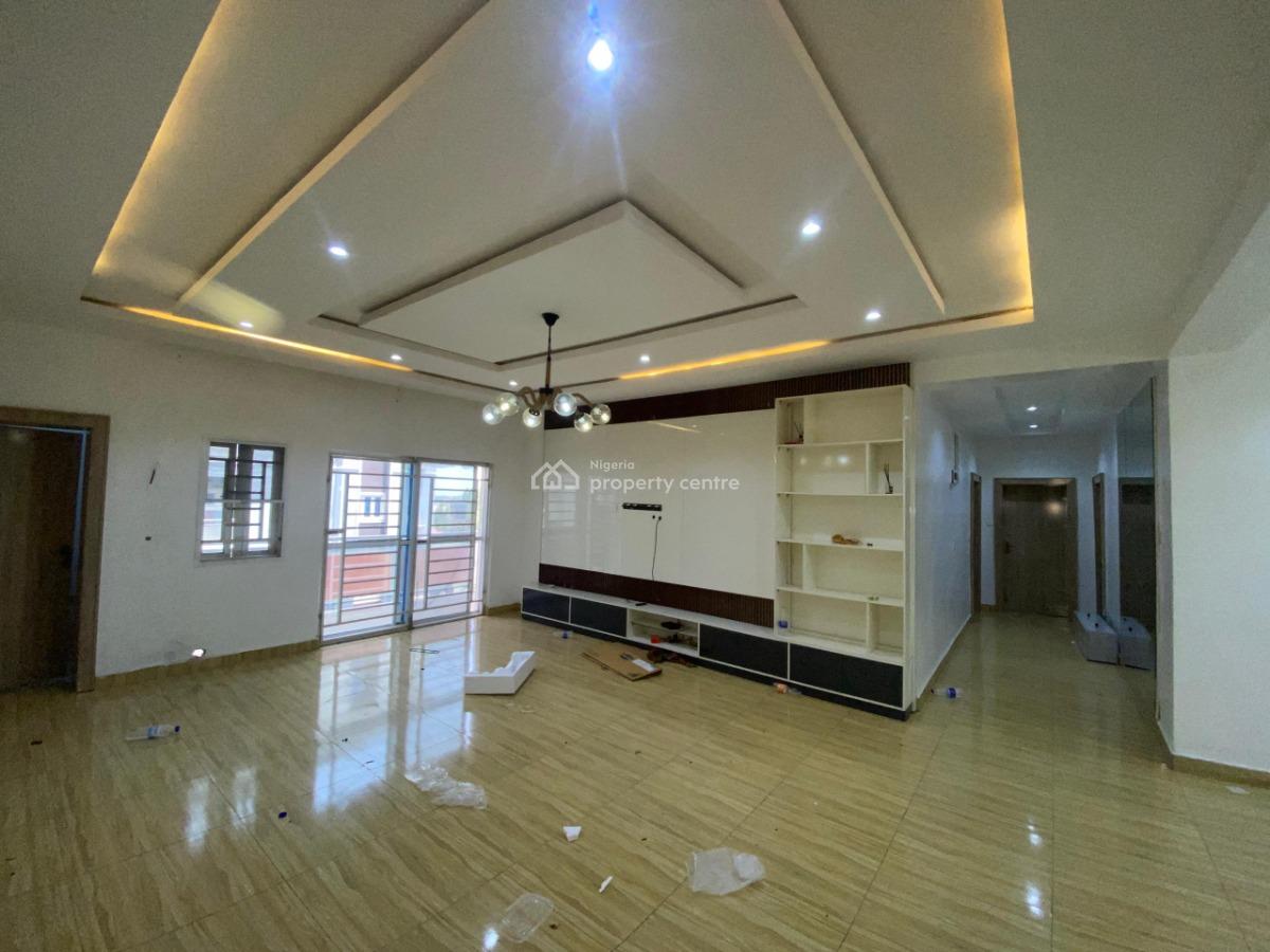 3 Bedroom Apartment with Bq, in a Well Serviced Estate, Wuye, Abuja, Flat / Apartment for Rent