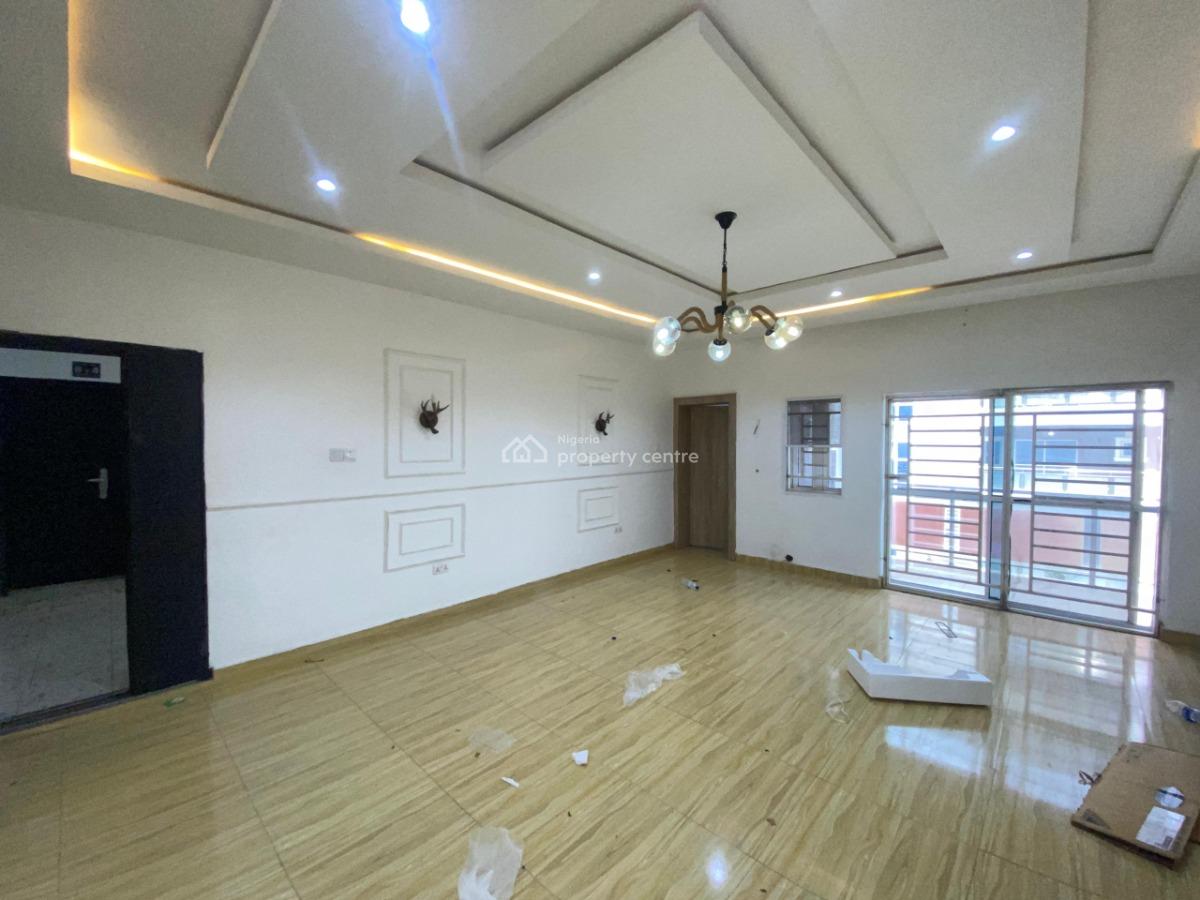 3 Bedroom Apartment with Bq, in a Well Serviced Estate, Wuye, Abuja, Flat / Apartment for Rent