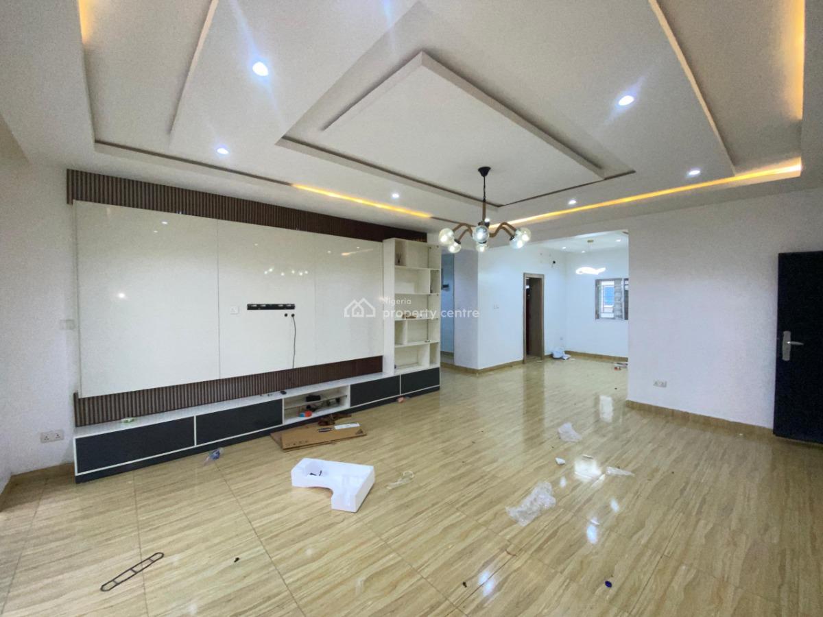 3 Bedroom Apartment with Bq, in a Well Serviced Estate, Wuye, Abuja, Flat / Apartment for Rent