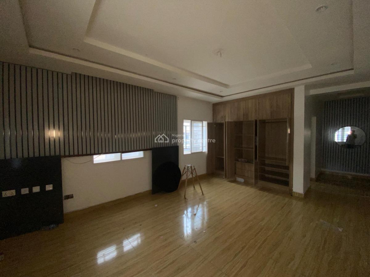3 Bedroom Apartment with Bq, in a Well Serviced Estate, Wuye, Abuja, Flat / Apartment for Rent