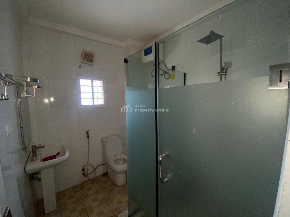 3 Bedroom Apartment with Bq, in a Well Serviced Estate, Wuye, Abuja, Flat / Apartment for Rent