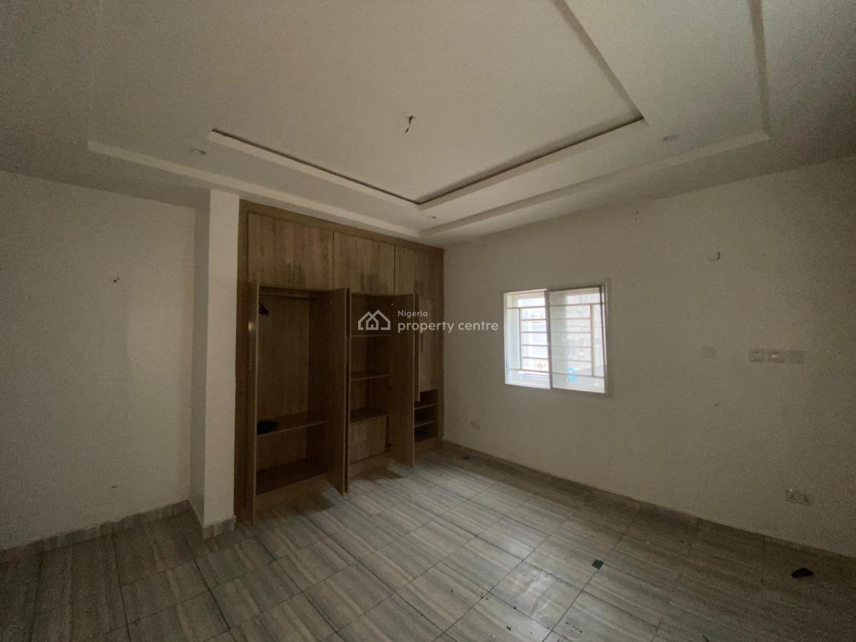 3 Bedroom Apartment with Bq, in a Well Serviced Estate, Wuye, Abuja, Flat / Apartment for Rent