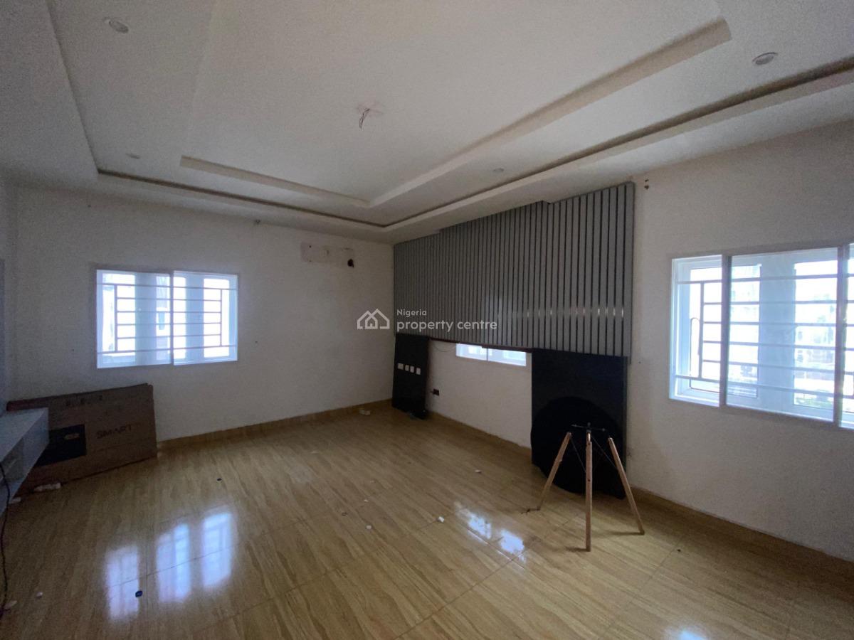 3 Bedroom Apartment with Bq, in a Well Serviced Estate, Wuye, Abuja, Flat / Apartment for Rent