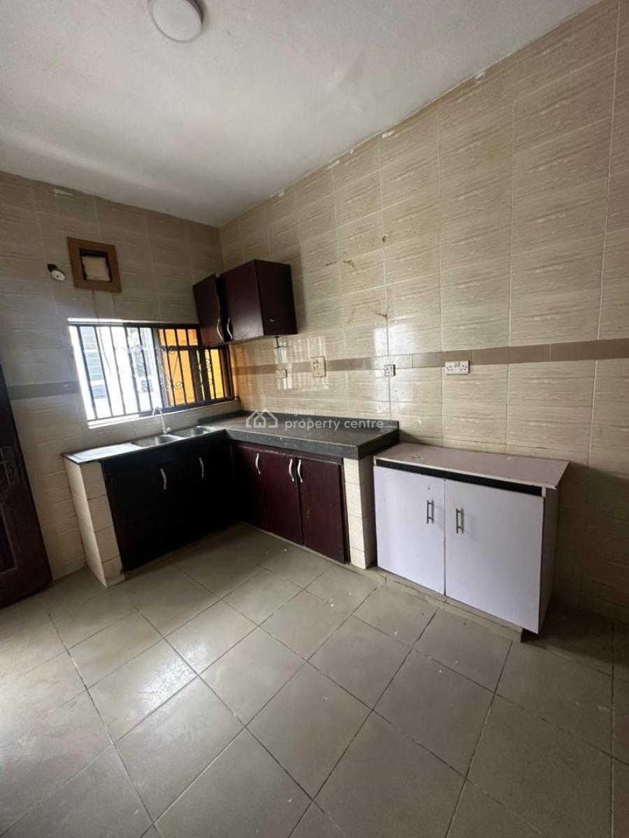 Massively Spacious 1bed Mini Flat Apartment, Canal West, Osapa, Lekki, Lagos, Flat / Apartment for Rent