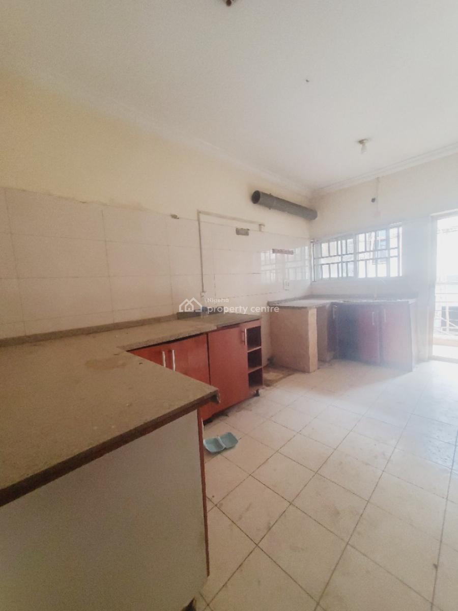 *superluxury 3bedroom Flat on The 1st Floor*, By Gtbank, Durumi, Abuja, Flat / Apartment for Rent