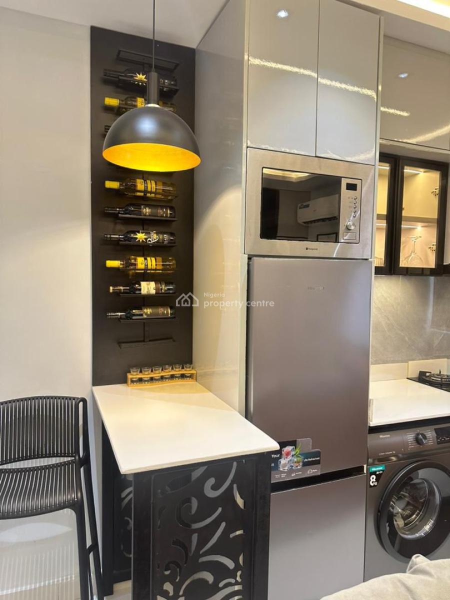 Luxurious 1 Bed with Swimming Pool, Off Adeola Odeku, Victoria Island (vi), Lagos, Flat / Apartment Short Let