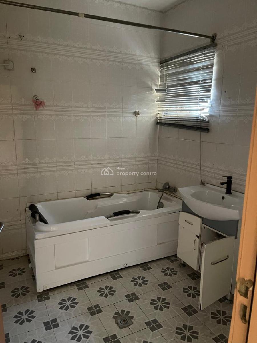 3 Bedroom with Bq in a Call to Access Estate, Femi Okunnu Estate, Jakande, Lekki, Lagos, Flat / Apartment for Rent