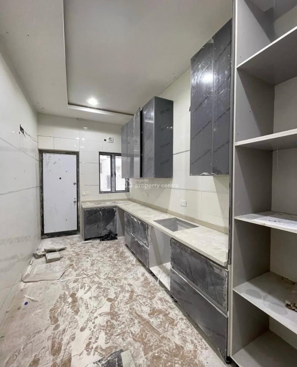 Luxury 4 Bedroom Terrace Duplex with a Bq, Perriwinkle Estate, Lekki Phase 1, Lekki, Lagos, Terraced Duplex for Rent