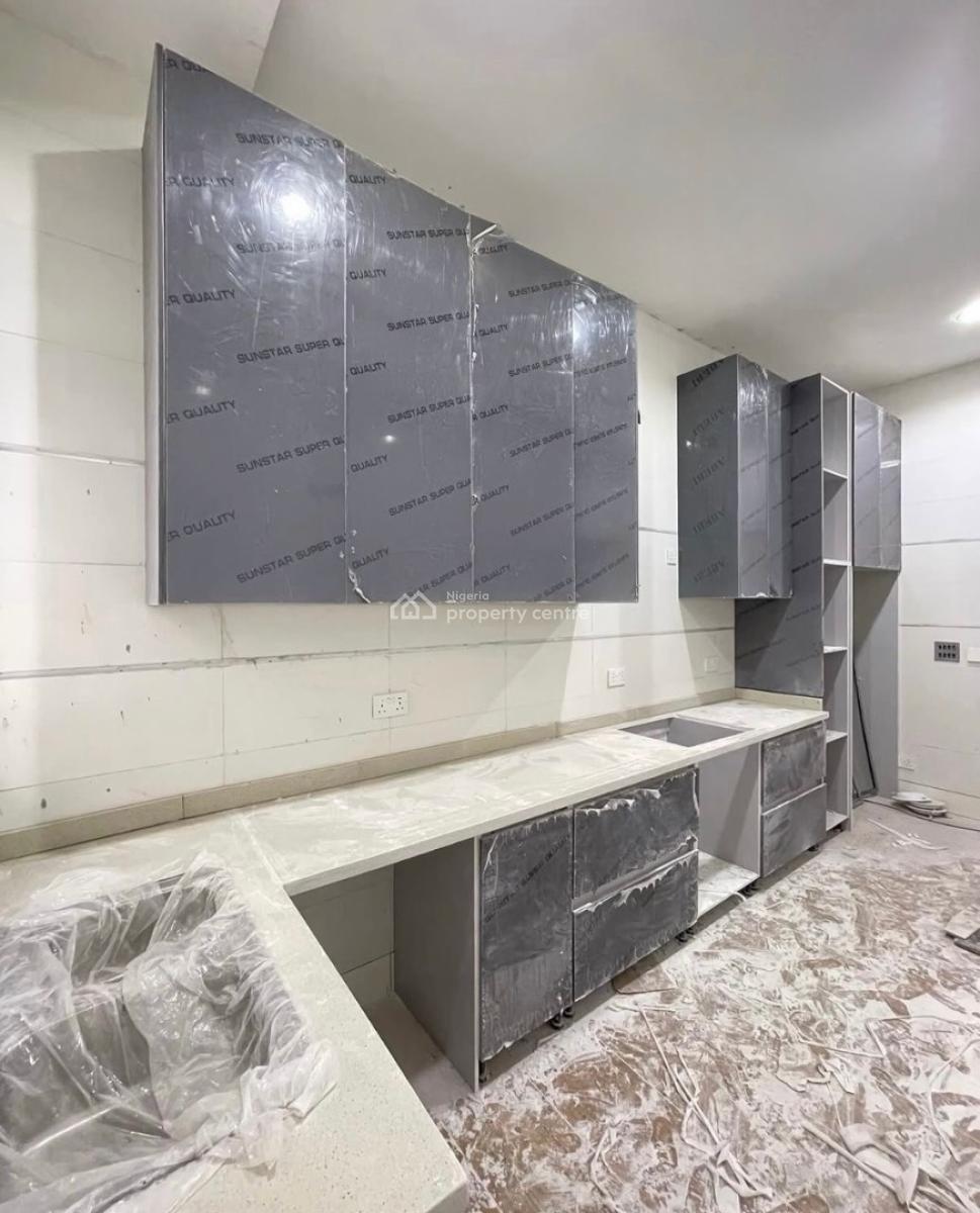 Luxury 4 Bedroom Terrace Duplex with a Bq, Perriwinkle Estate, Lekki Phase 1, Lekki, Lagos, Terraced Duplex for Rent