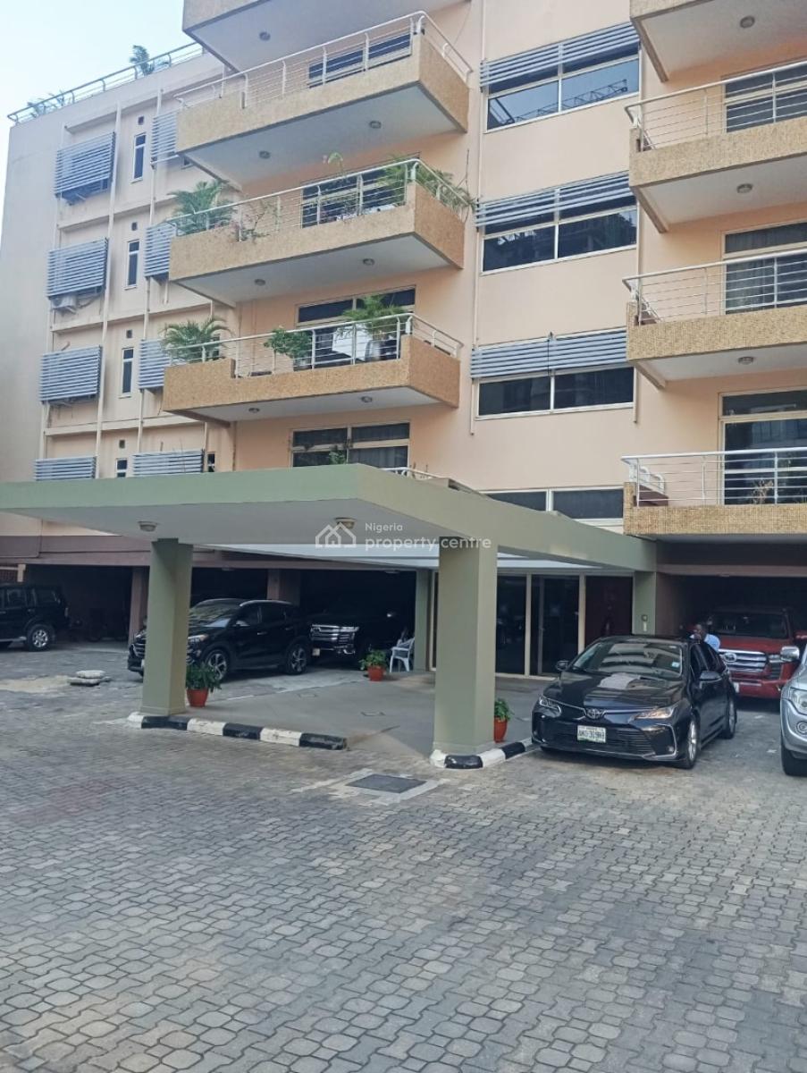 Fully Service 4 Bedroom Apartment Plus  Bq on First Floor, Bourdillon, Ikoyi, Lagos, House for Rent