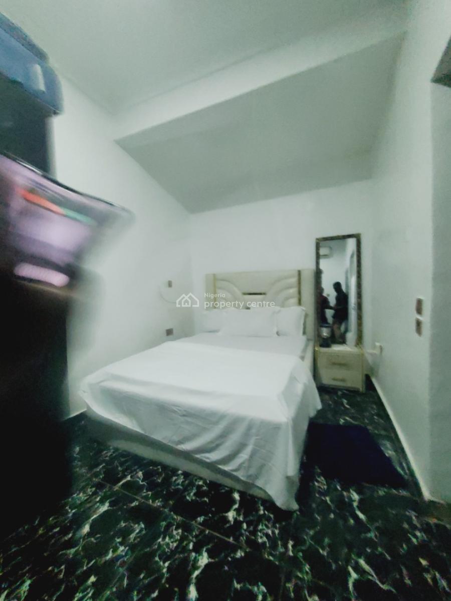 Superluxury 1bedroom Flat on The  G-floor, By American Int’l School, Durumi, Abuja, Mini Flat (room and Parlour) for Rent