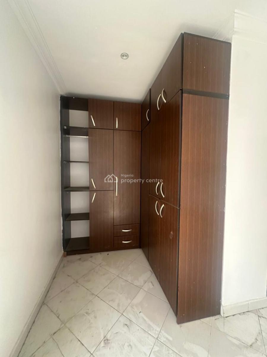 Well Maintained 4 Bedroom Apartment, Chevron, Lekki, Lagos, Flat / Apartment for Rent