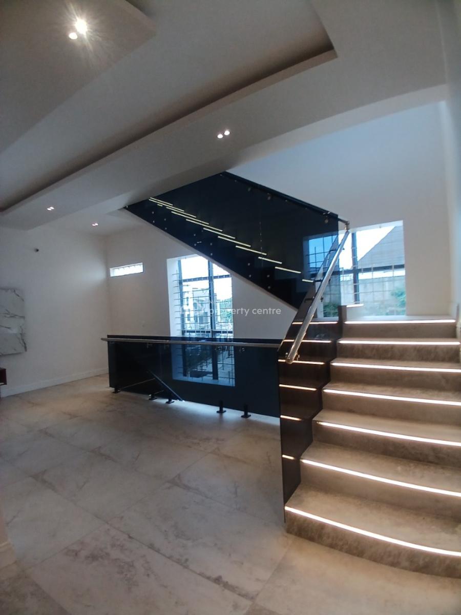 Brand New 4 Bedroom Detached Duplex with  2room Bq, with a  Elevator, Guzape Abuja Diplomatic Zone, Guzape District, Abuja, Detached Duplex for Sale