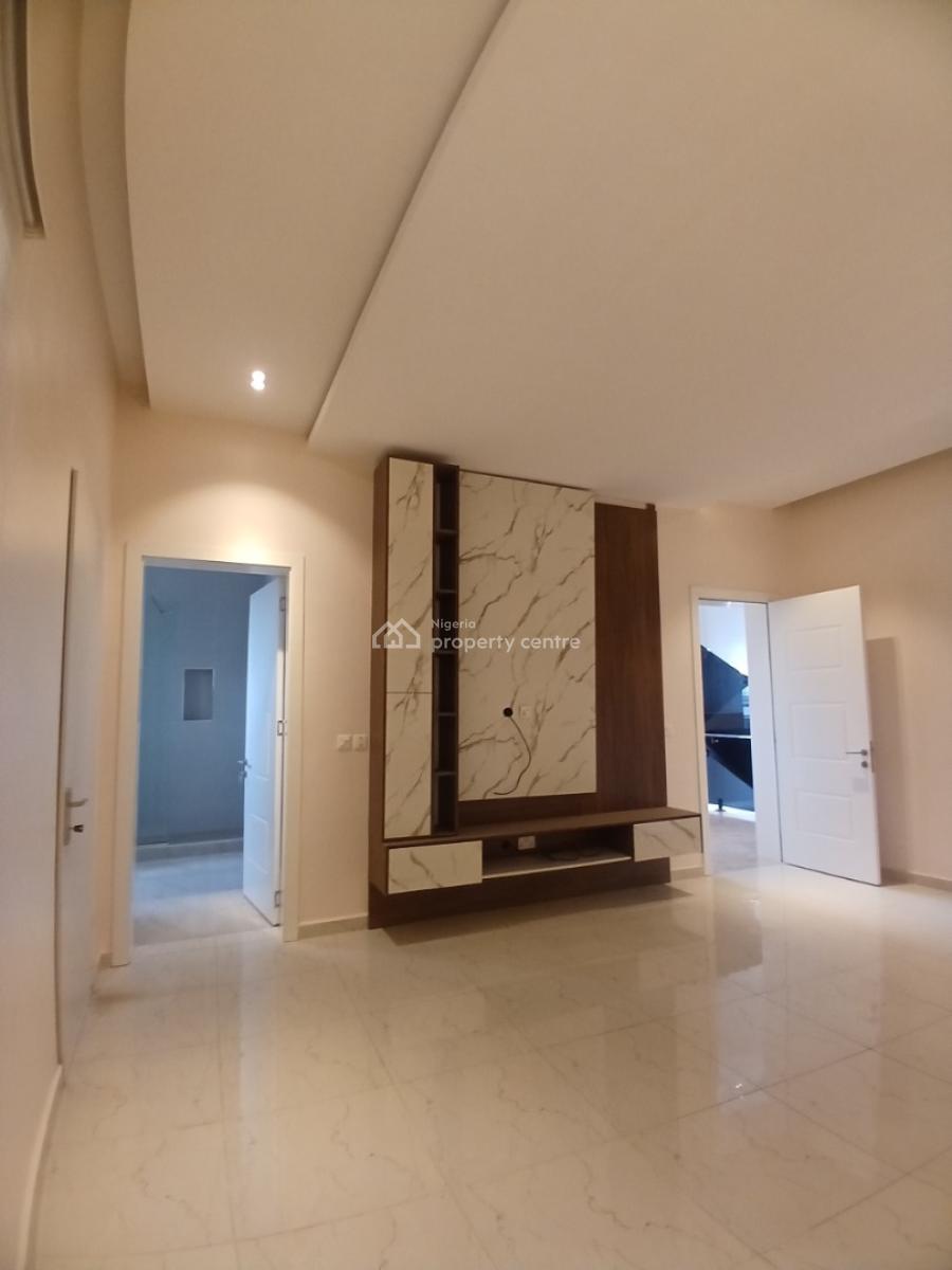 Brand New 4 Bedroom Detached Duplex with  2room Bq, with a  Elevator, Guzape Abuja Diplomatic Zone, Guzape District, Abuja, Detached Duplex for Sale
