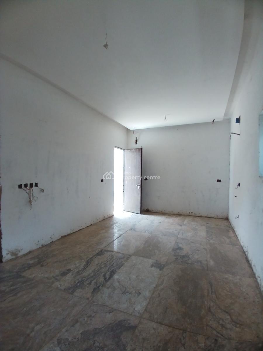 Well Built 5 Bedroom Detached Duplex with a Swimming Pool, Guzape Abuja Diplomatic Zone, Guzape District, Abuja, Detached Duplex for Sale