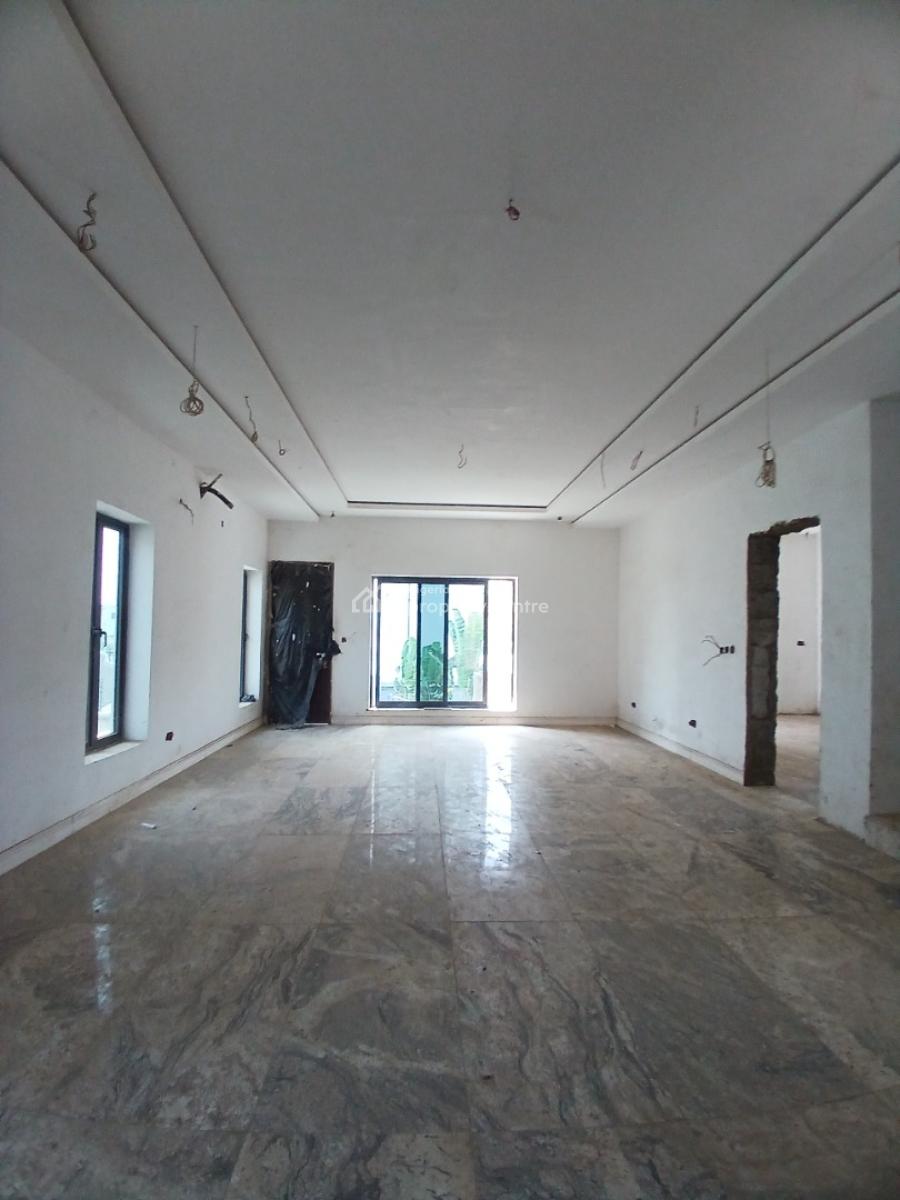 Well Built 5 Bedroom Detached Duplex with a Swimming Pool, Guzape Abuja Diplomatic Zone, Guzape District, Abuja, Detached Duplex for Sale