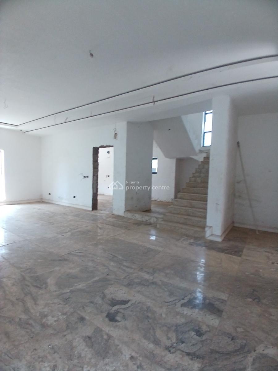 Well Built 5 Bedroom Detached Duplex with a Swimming Pool, Guzape Abuja Diplomatic Zone, Guzape District, Abuja, Detached Duplex for Sale