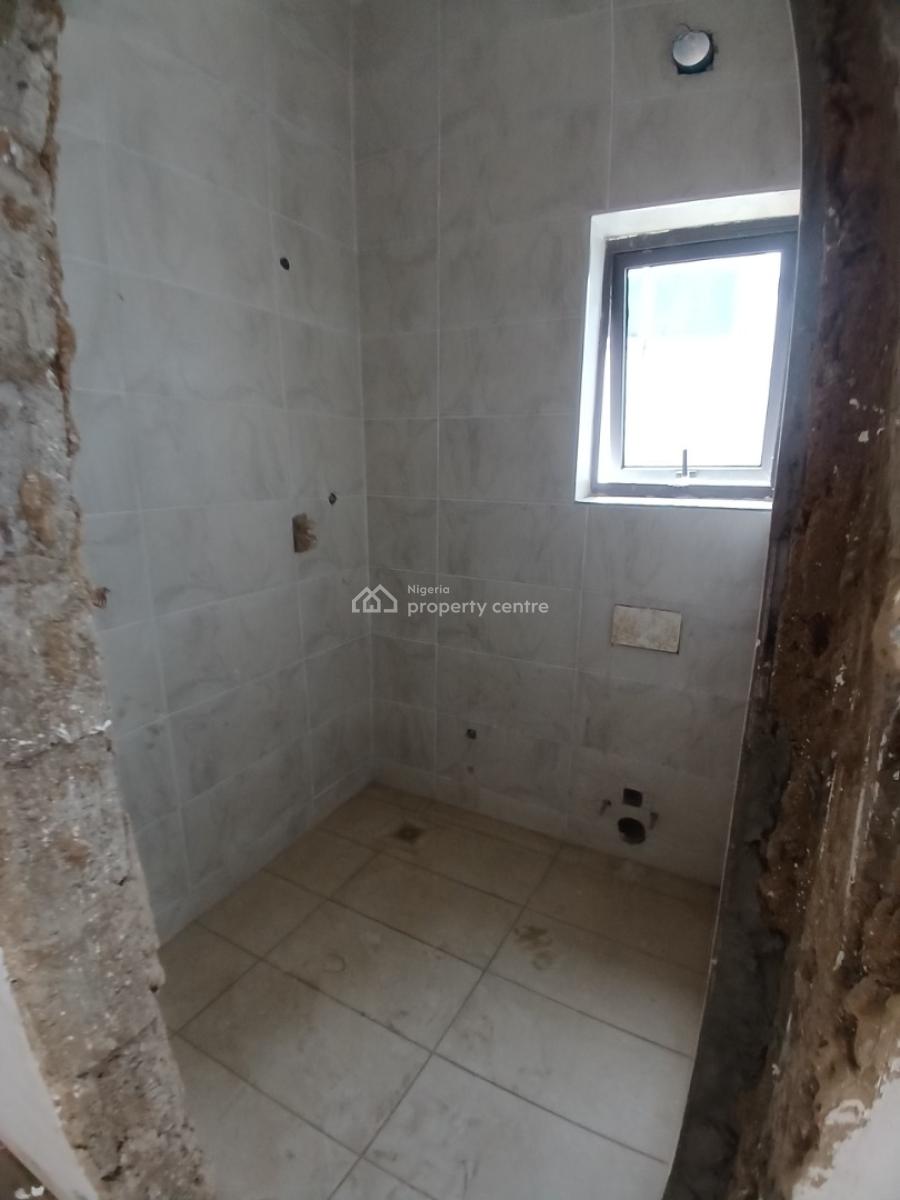 Well Built 5 Bedroom Detached Duplex with a Swimming Pool, Guzape Abuja Diplomatic Zone, Guzape District, Abuja, Detached Duplex for Sale