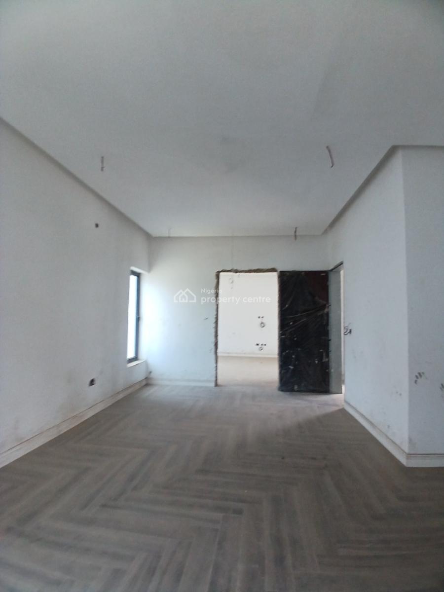 Well Built 5 Bedroom Detached Duplex with a Swimming Pool, Guzape Abuja Diplomatic Zone, Guzape District, Abuja, Detached Duplex for Sale
