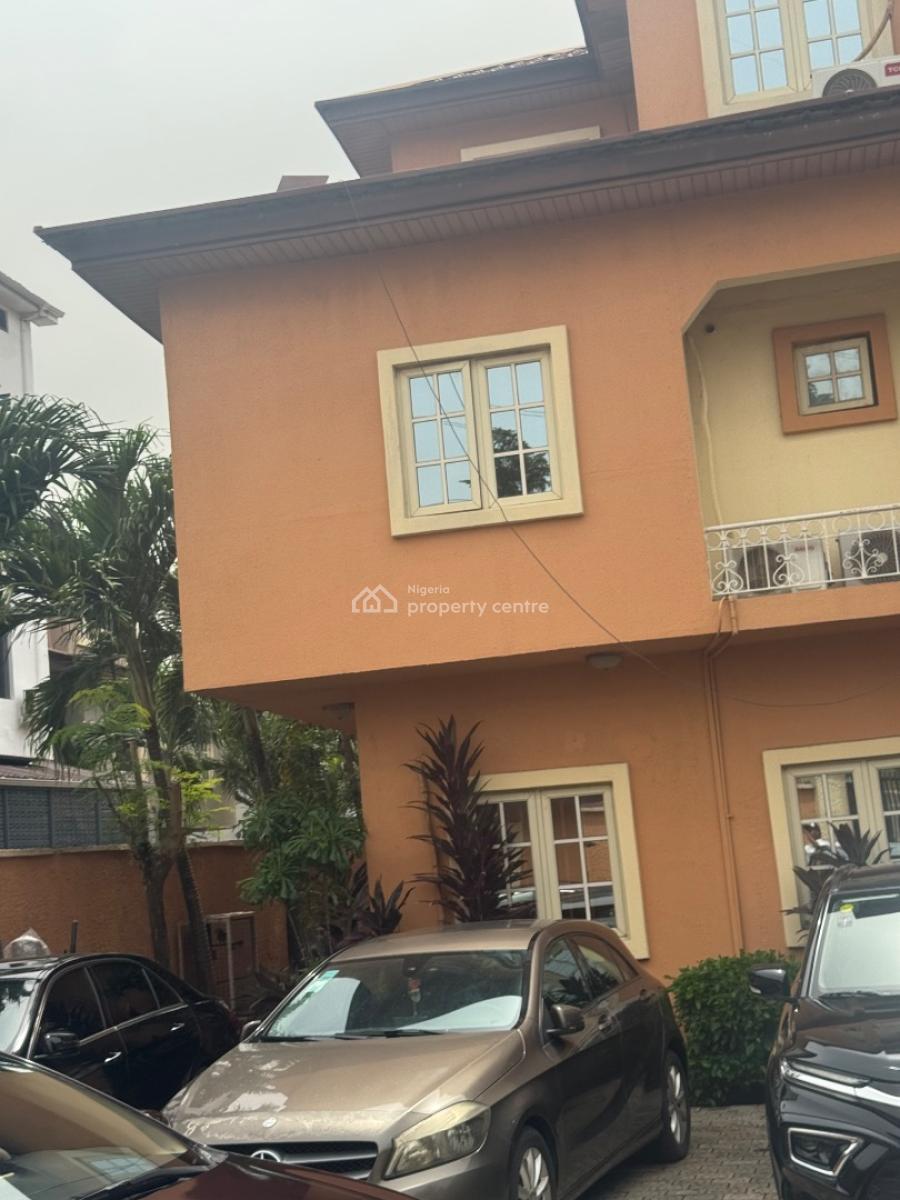 Standard 4-bedroom Detached House, Off Admiralty, Lekki, Lagos, Detached Duplex for Sale