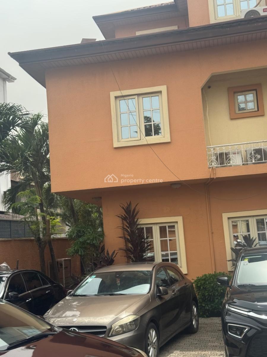 Standard 4-bedroom Detached House, Off Admiralty, Lekki, Lagos, Detached Duplex for Sale