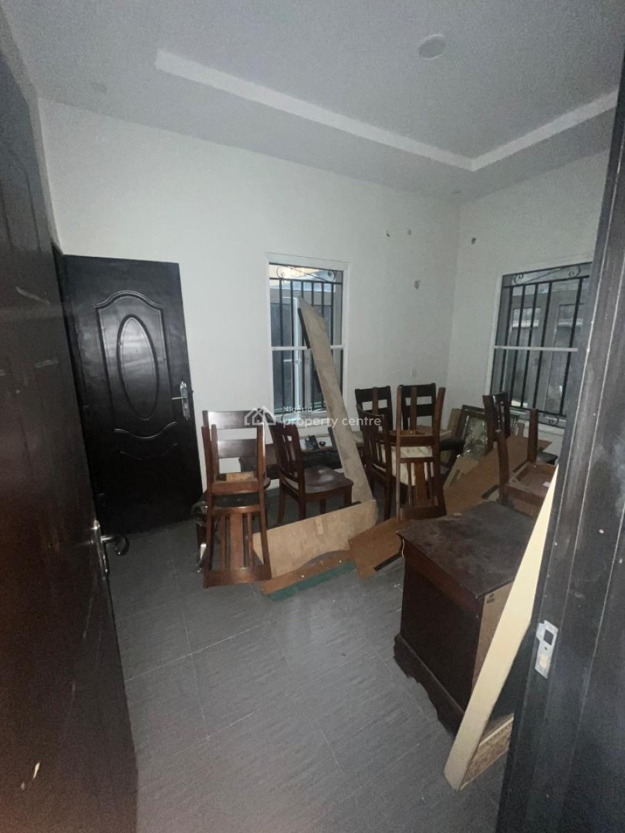 Spacious Miniflat with Visitor Toilet, Chevron Lekki, Lekki, Lagos, Mini Flat (room and Parlour) for Rent