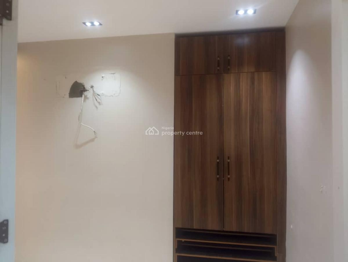 Luxury 3 Bedroom Service Apartment with Bq in Secured Area, Ikate Elegushi, Lekki, Lagos, Flat / Apartment for Rent