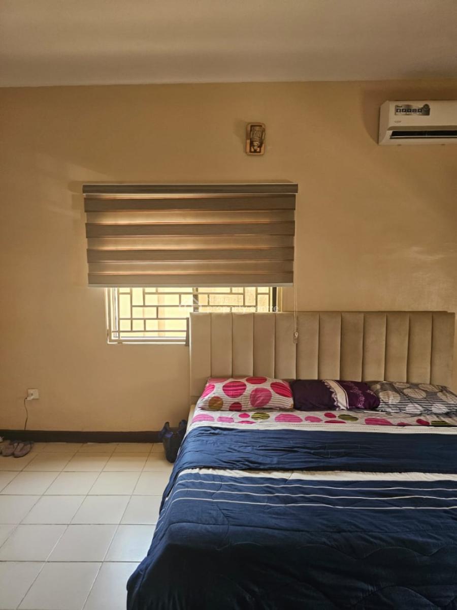 a Lovely Spacious 3 Bedroom Flat Ensuite Ground Floor, Femi Okunu Estate 3, Lekki Phase 2, Lekki, Lagos, Flat / Apartment for Sale