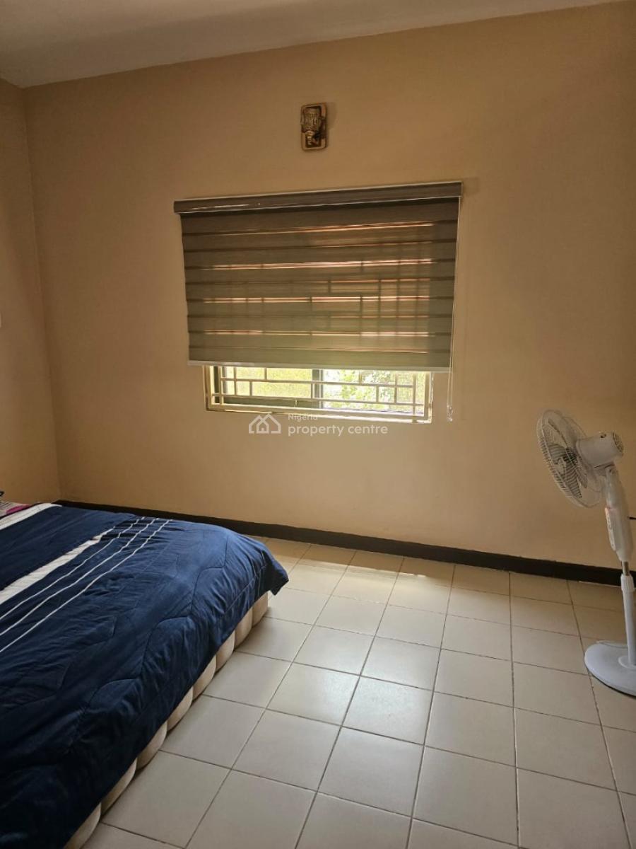 a Lovely Spacious 3 Bedroom Flat Ensuite Ground Floor, Femi Okunu Estate 3, Lekki Phase 2, Lekki, Lagos, Flat / Apartment for Sale